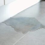 causes pour fuite sous carrelage